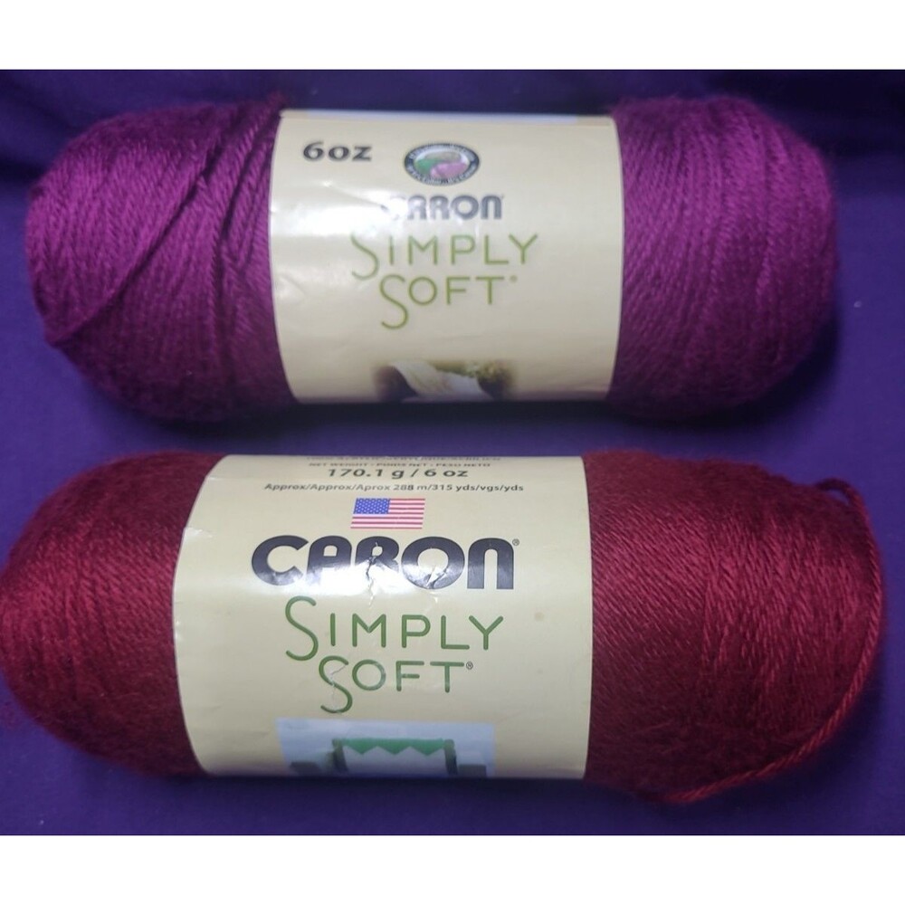 Lot of 2 skeins Caron Simply Soft "Passion" and "Burgundy" 315 yds each Wt 4